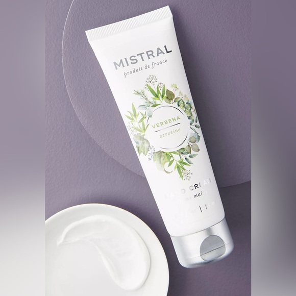 NWT Spa Gift Set - B&BW Candle, Mistral Hand Crème, Quartz Eye Roller $60 Retail - Picture 5 of 12